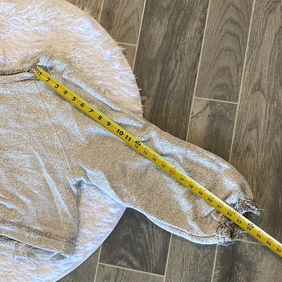 Free People Cropped Distressed Heather Grey Balloon Sleeve Sweater - Picture 5 of 9